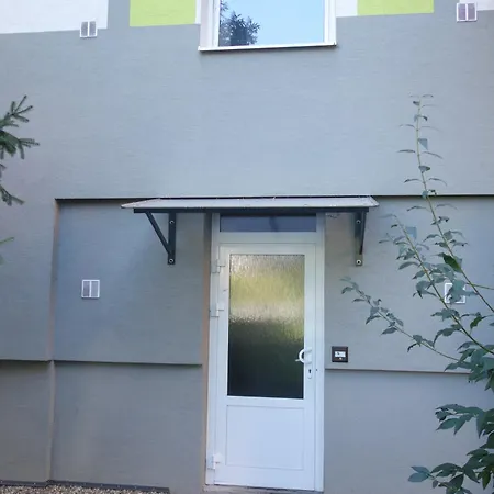 Sofia * Левице